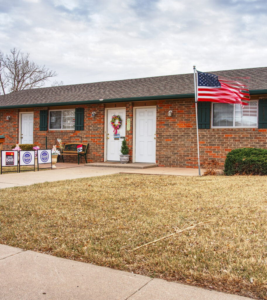 Sontra Garden Apartments Garden City, Kansas